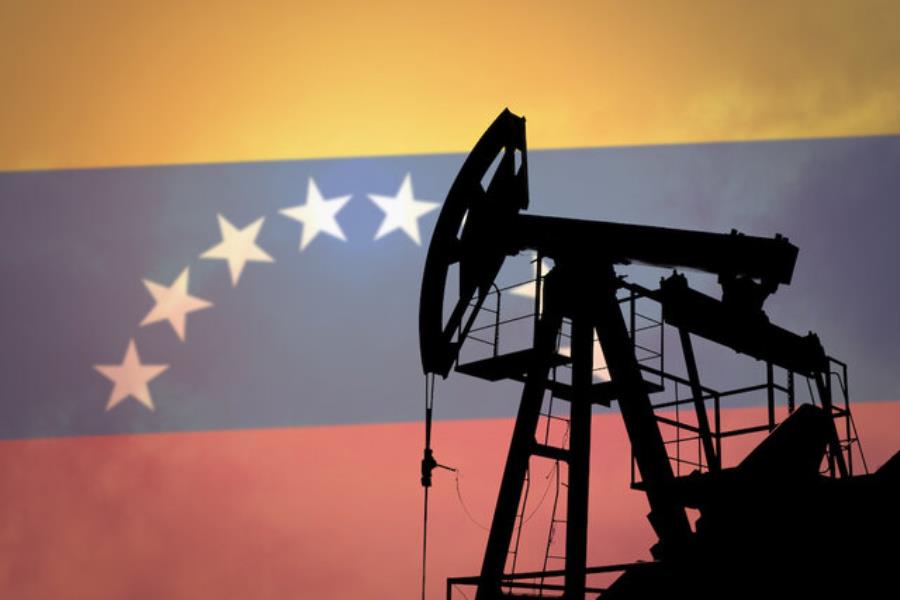 دورنمای درآمد نفتی ونزوئلا سیاه شد